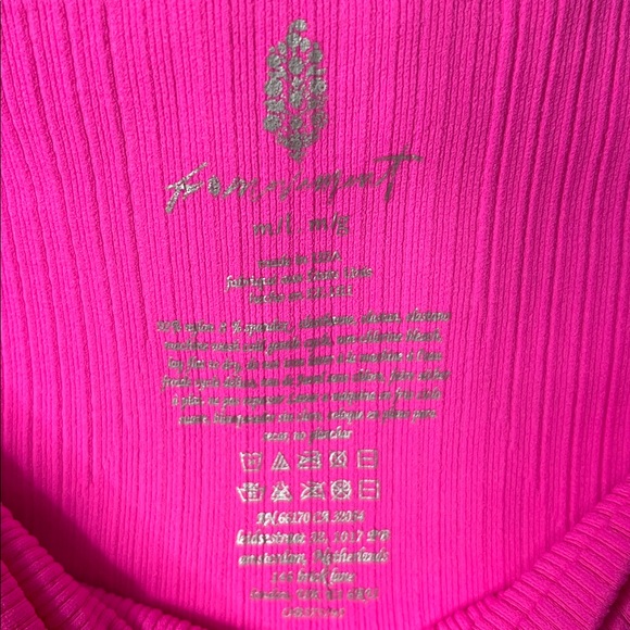 FP Movement Good Karma Leggings in Magenta - Size M/L NWOT - Picture 7 of 8